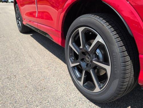 2025 Audi Q3 45 S line Premium
