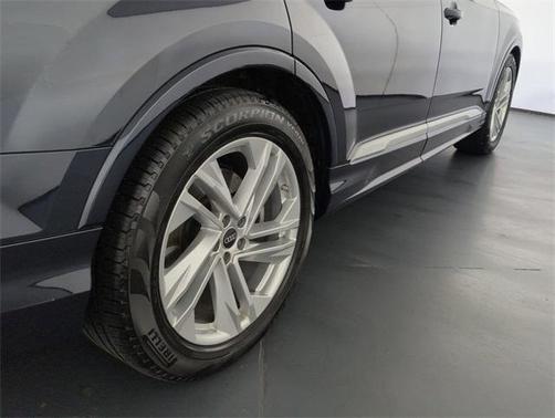 2023 Audi Q7 55 Prestige