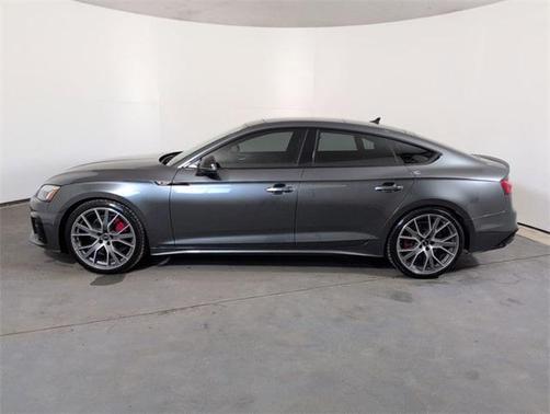 2025 Audi A5 Sportback 45 S line quattro Premium