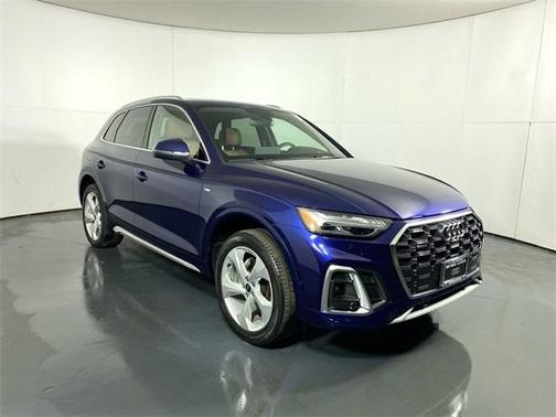 2023 Audi Q5 45 S line Prestige