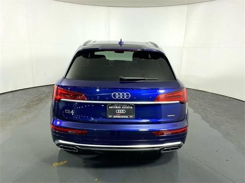 2023 Audi Q5 45 S line Prestige
