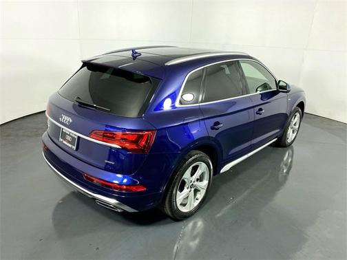 2023 Audi Q5 45 S line Prestige