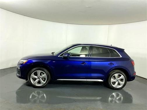 2023 Audi Q5 45 S line Prestige