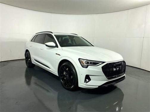 2021 Audi e-tron Premium