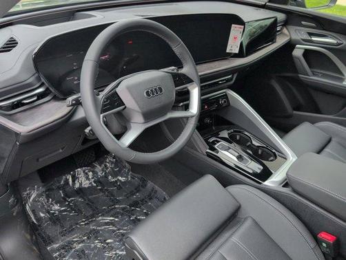 2025 Audi Q5 2.0T quattro Premium