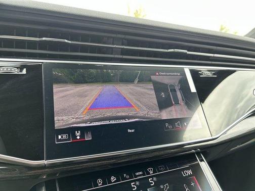 2025 Audi Q7 55 Prestige