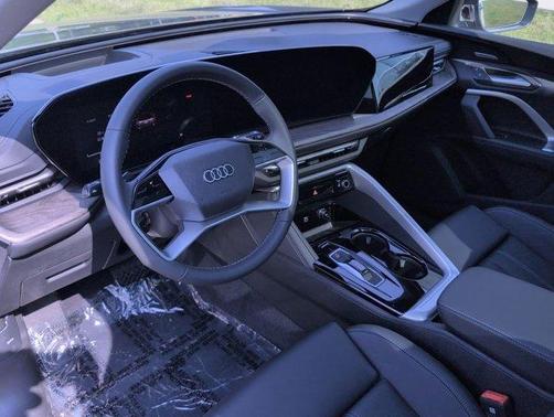 2025 Audi Q5 2.0T quattro Premium