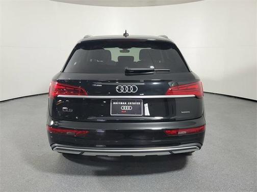 2023 Audi Q5 40 Premium Plus