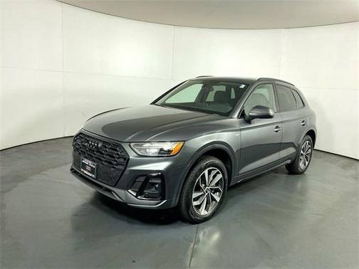 2024 Audi Q5 45 S line quattro Premium
