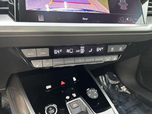 2025 Audi Q4 e-tron 55 quattro Premium
