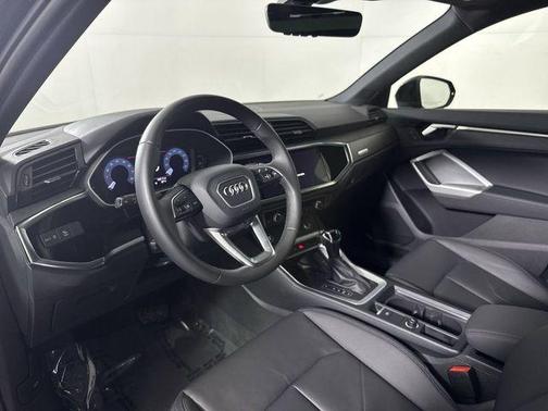 2025 Audi Q3 45 S line Premium