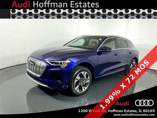 2022 Audi e-tron Premium Plus