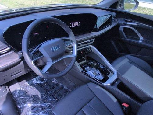 2025 Audi Q5 2.0T quattro Premium