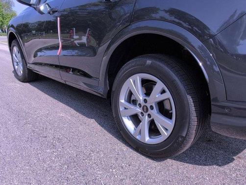 2025 Audi Q5 2.0T quattro Premium