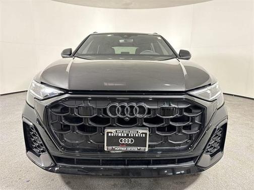 2025 Audi Q8 55 Premium