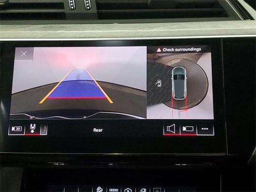 2021 Audi e-tron Premium