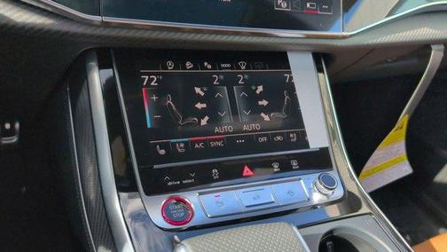 2025 Audi RS Q8 4.0T quattro performance