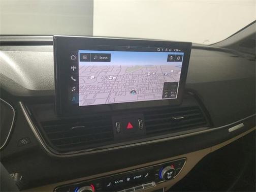 2024 Audi Q5 45 S line quattro Premium