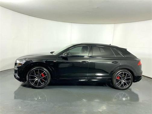 2023 Audi Q8 55 Prestige