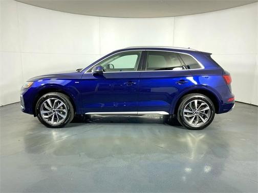 2025 Audi Q5 45 S line quattro Premium