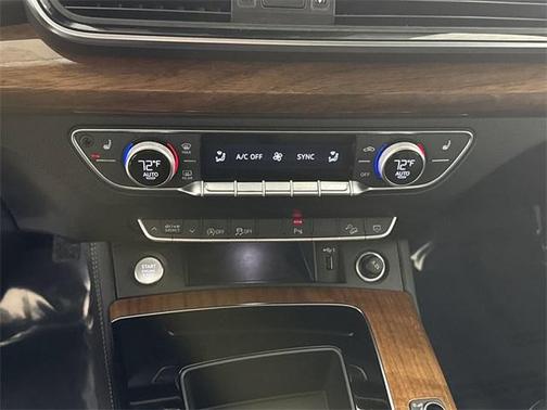 2023 Audi Q5 40 Premium Plus