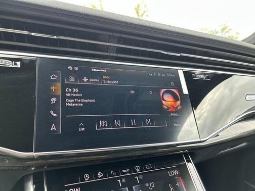 2025 Audi Q7 55 Prestige