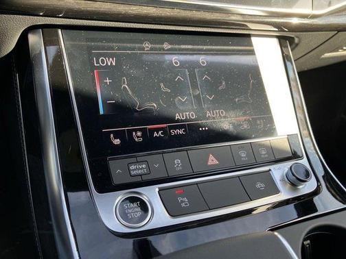 2025 Audi Q8 Premium Plus