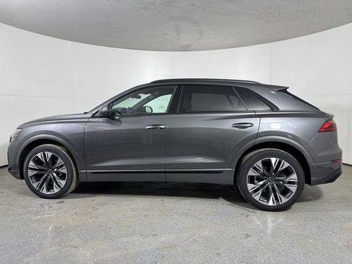 2024 Audi Q8 55 Premium