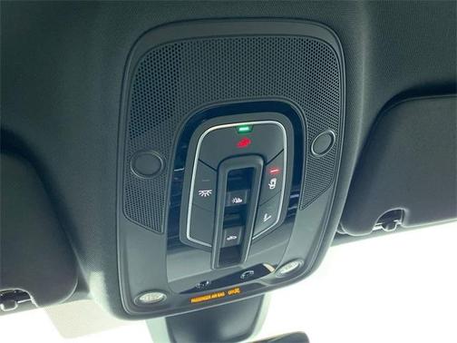 2025 Audi Q7 45 Premium Plus