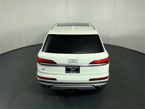2025 Audi Q7 45 Premium Plus