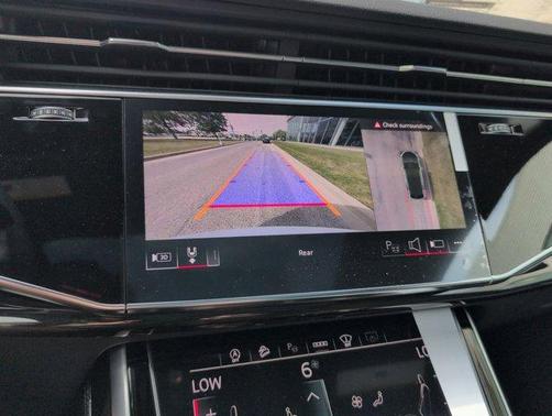 2025 Audi Q8 Prestige