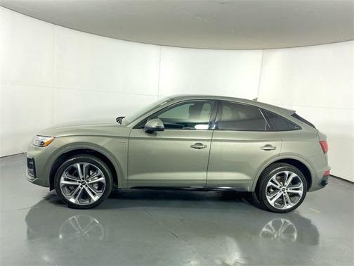2023 Audi Q5 45 S line Premium Plus