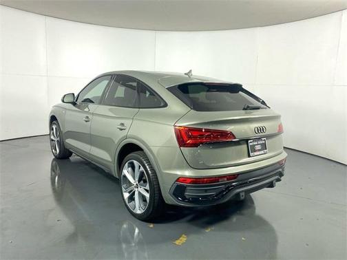 2023 Audi Q5 45 S line Premium Plus