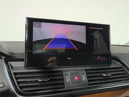 2023 Audi Q5 40 Premium