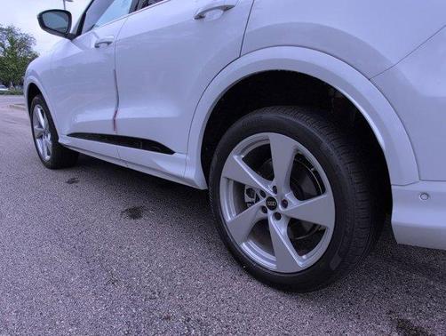 2025 Audi Q5 2.0T quattro Premium