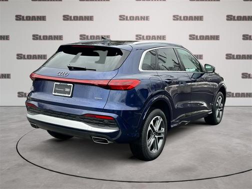 2025 Audi Q5 2.0T quattro Premium