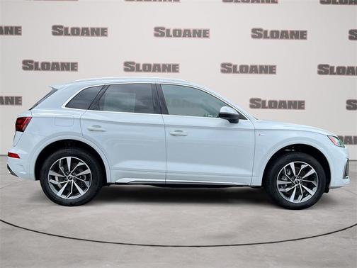 2025 Audi Q5 45 S line quattro Premium