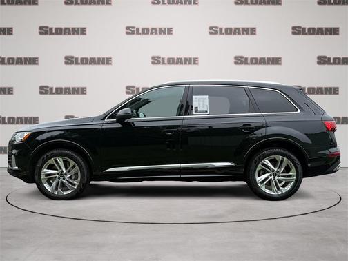 2023 Audi Q7 45 Premium