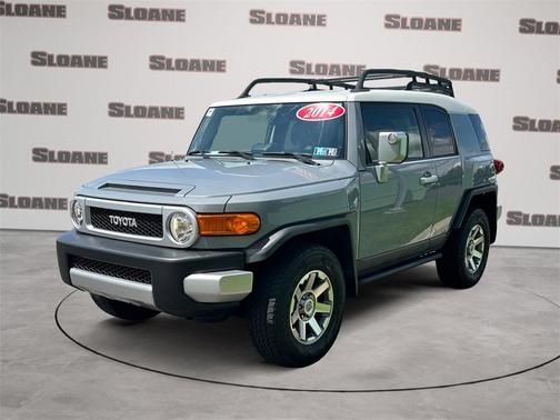 2014 Toyota FJ Cruiser Base