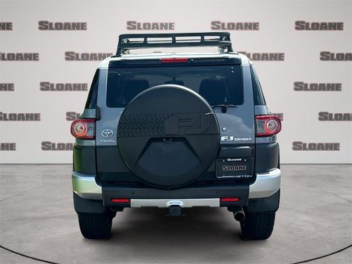 2014 Toyota FJ Cruiser Base
