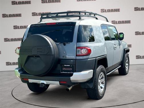 2014 Toyota FJ Cruiser Base