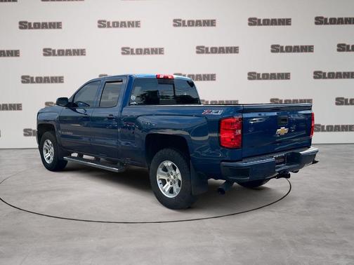 Deep Ocean Blue 2017 Chevrolet Silverado 1500 LT