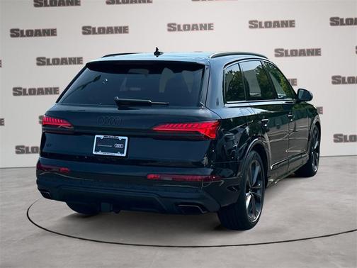 2025 Audi Q7 55 Premium Plus
