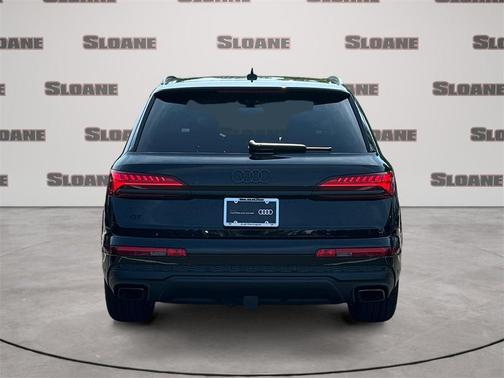 2025 Audi Q7 55 Premium Plus