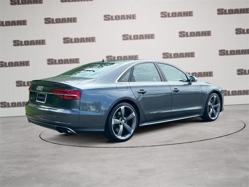 2017 Audi S8 4.0T Plus