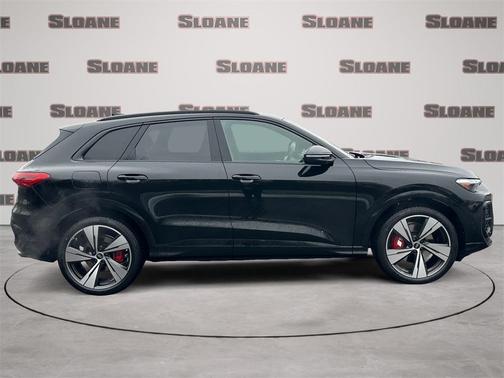 2025 Audi SQ5 3.0T quattro Premium