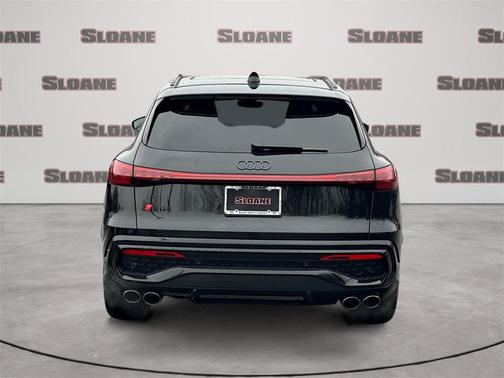 2025 Audi SQ5 3.0T quattro Premium