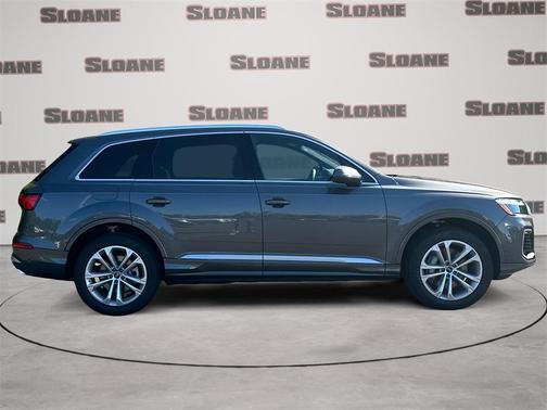 2025 Audi Q7 55 Premium