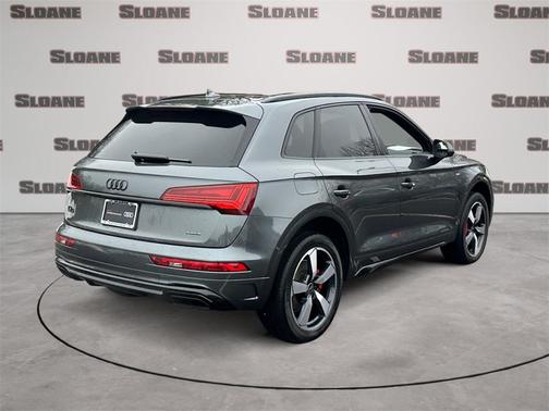 2024 Audi Q5 45 S line quattro Premium