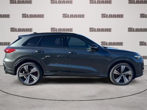 2025 Audi SQ5 3.0T quattro Premium